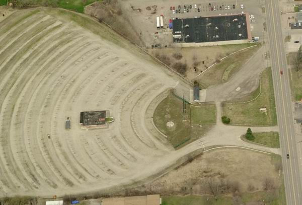 US-23 Drive-In Theater - Aerial From Ms Live (newer photo)